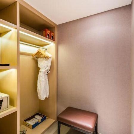 Beijing Ruyi Business Hotel Buitenkant foto