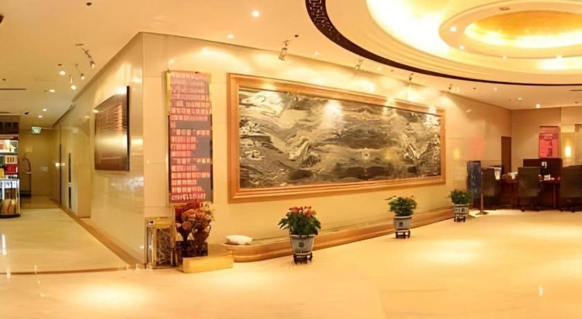 Beijing Ruyi Business Hotel Buitenkant foto